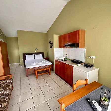كيراموتي Artemis Hotel Apartments المظهر الخارجي الصورة