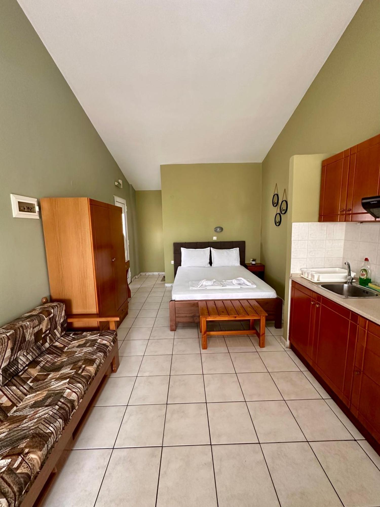 كيراموتي Artemis Hotel Apartments المظهر الخارجي الصورة